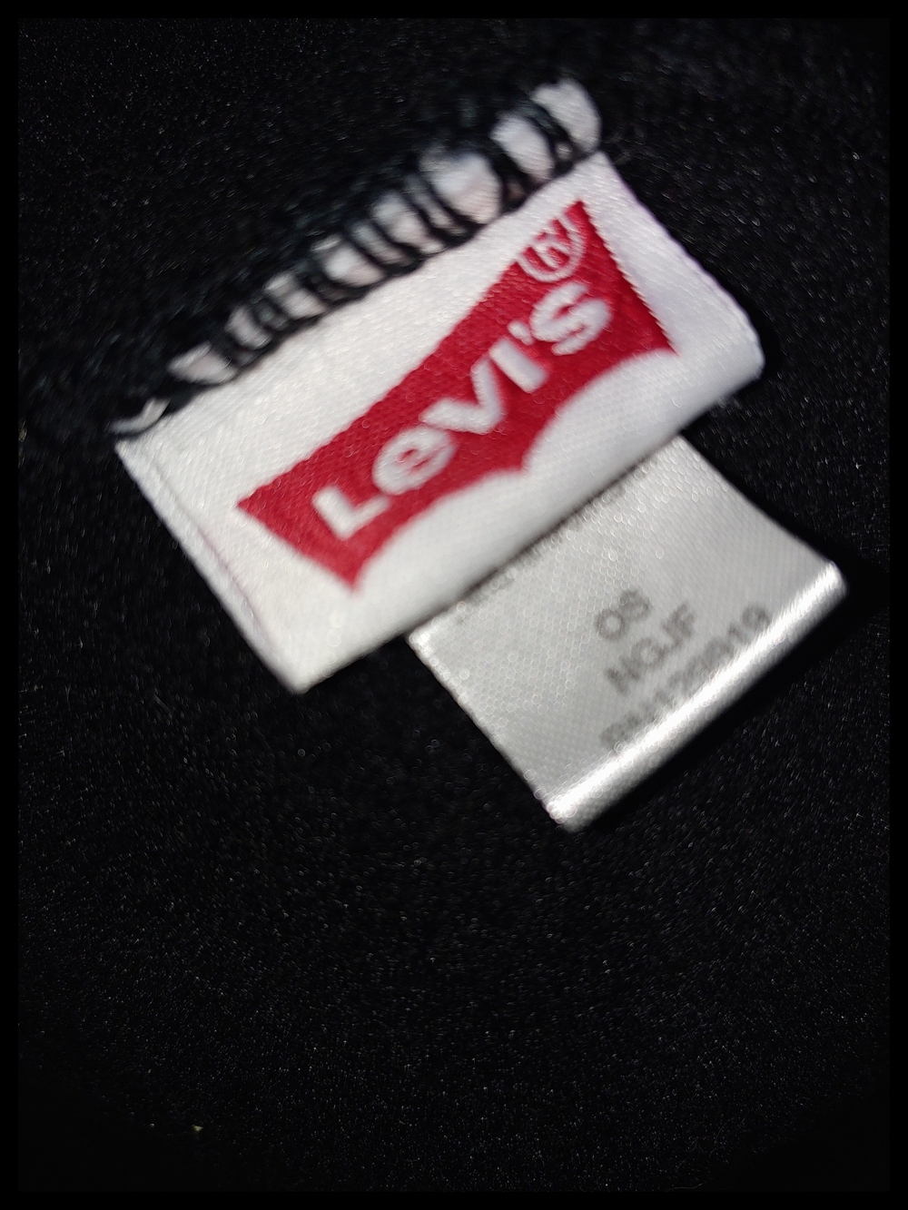 Levi's Black Ribbed Knit Beanie - Picture 4 of 5